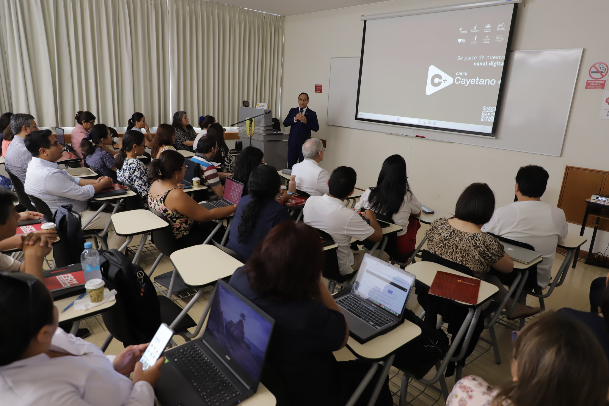 Se inauguró el curso «Simulación para la evaluación de competencias» dirigido a docentes