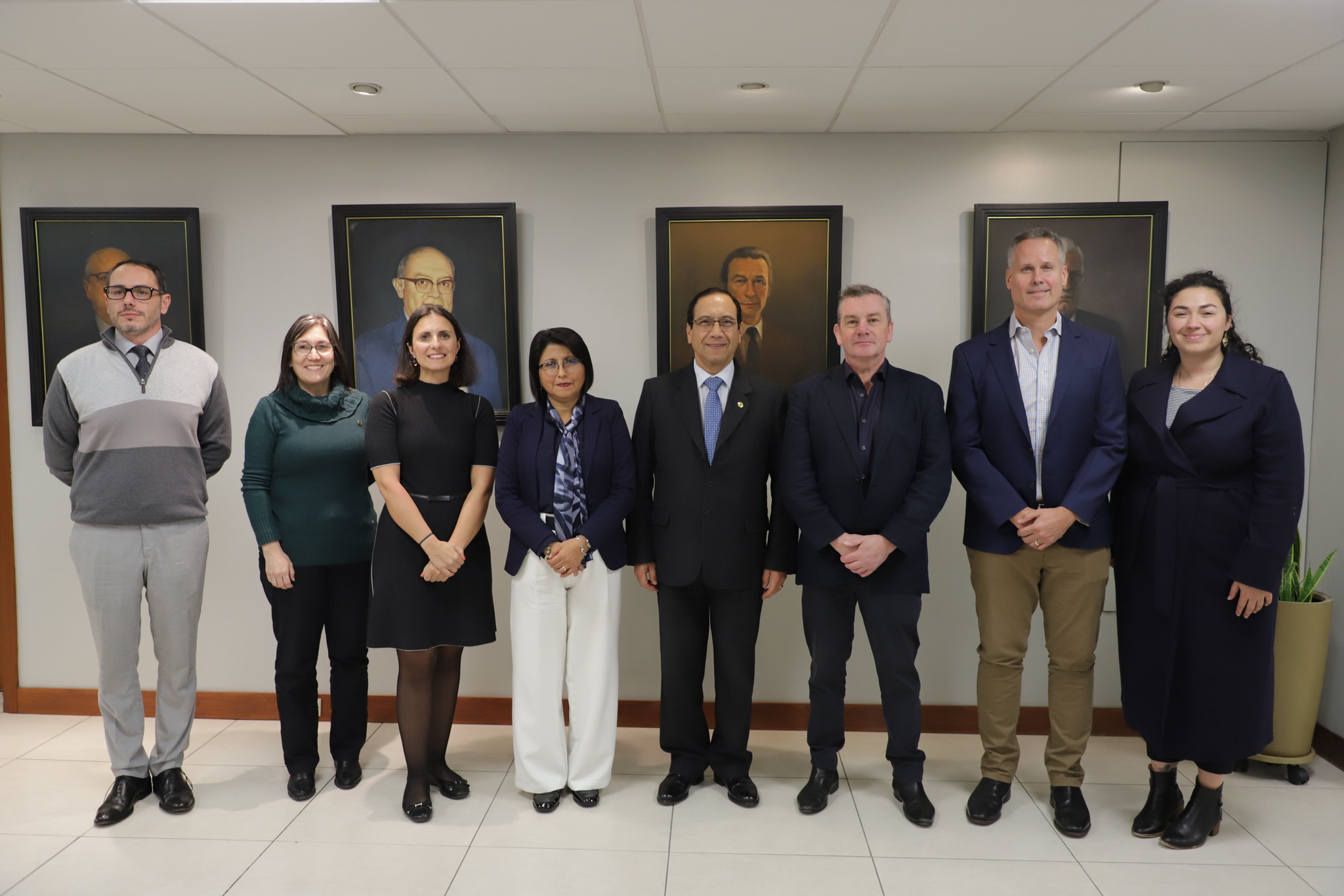 Fortaleciendo lazos académicos: Delegación de la Universidad de Melbourne visitó Cayetano Heredia