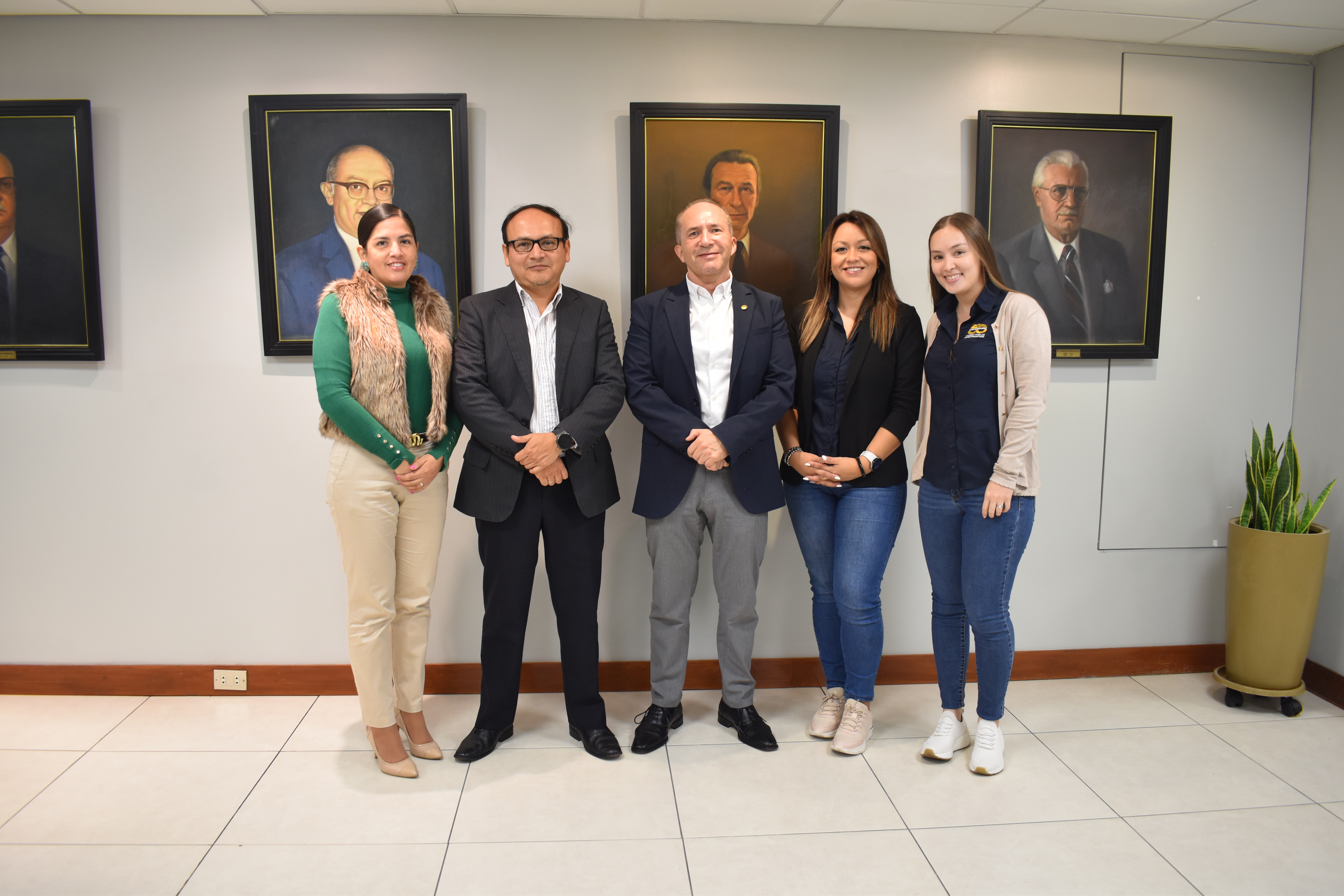 Afianzando vínculos: Delegación de la Universidad de Costa Rica visitó Cayetano Heredia