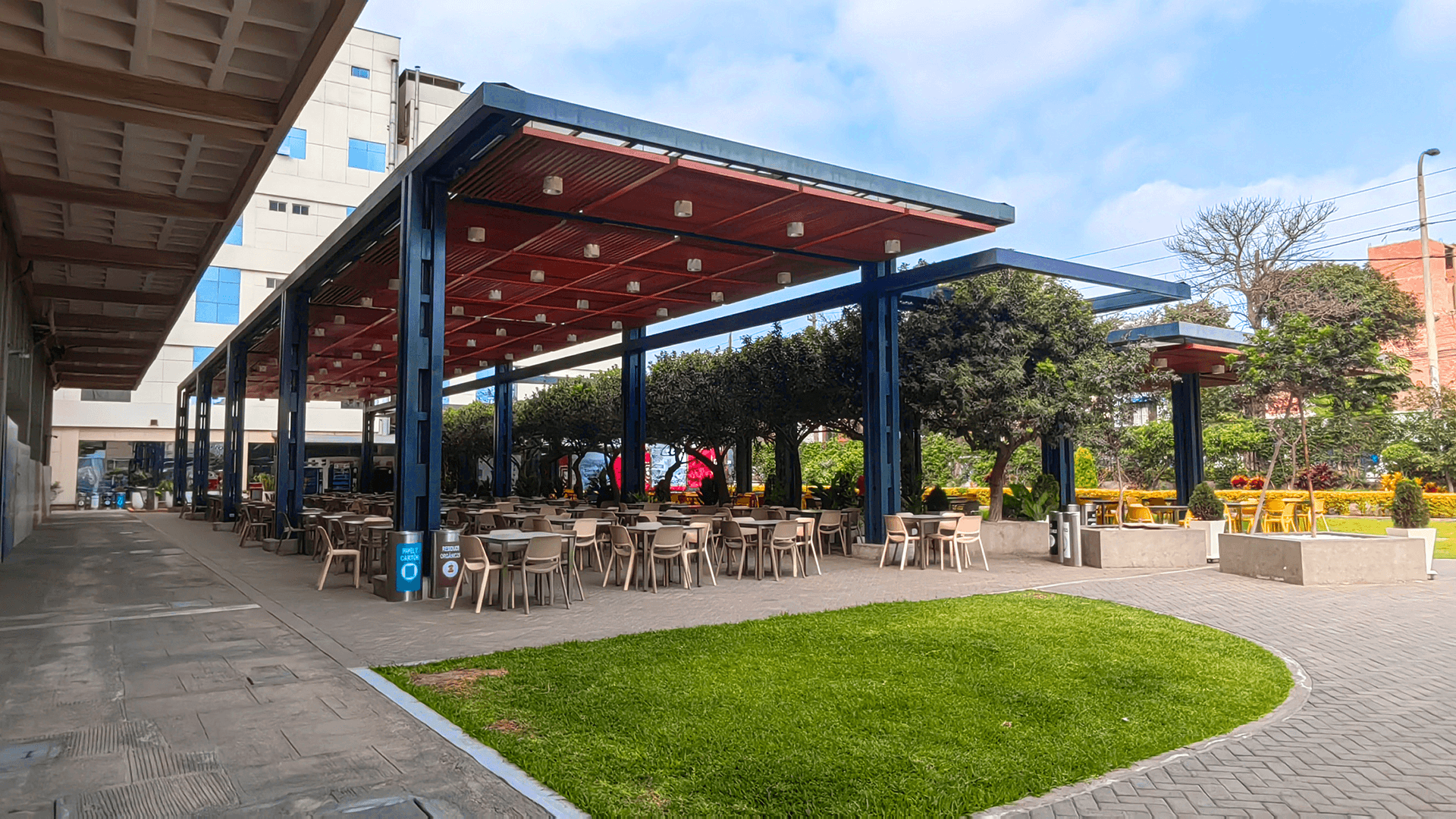 ¿Qué te parece el Sol y Sombra y la Neurona del campus central?