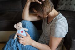 Depresión perinatal: cómo detectarlo, impacto en el bebé y estrategias de tratamiento