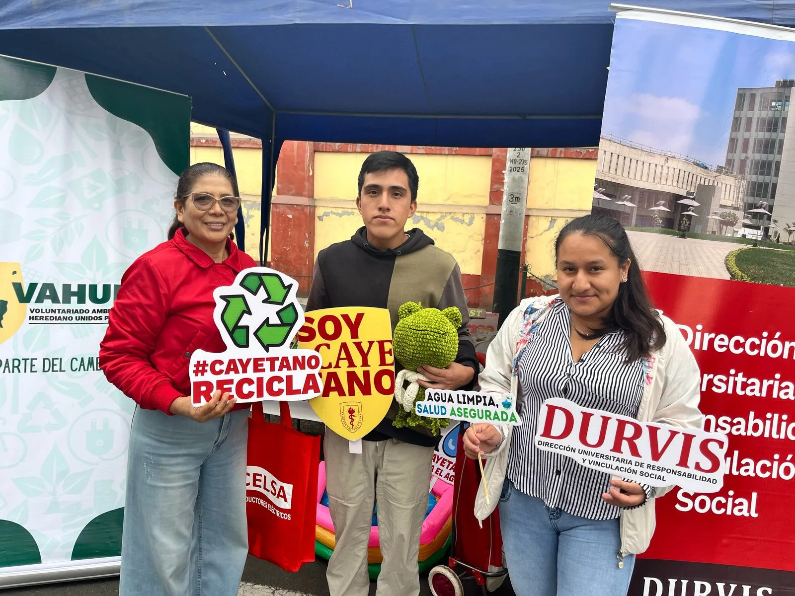 Estudiantes de Cayetano Heredia lideran acciones por el medio ambiente en Ate