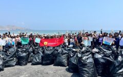 Estudiantes heredianos realizaron jornada de limpieza en la playa Pósitos de Ancón