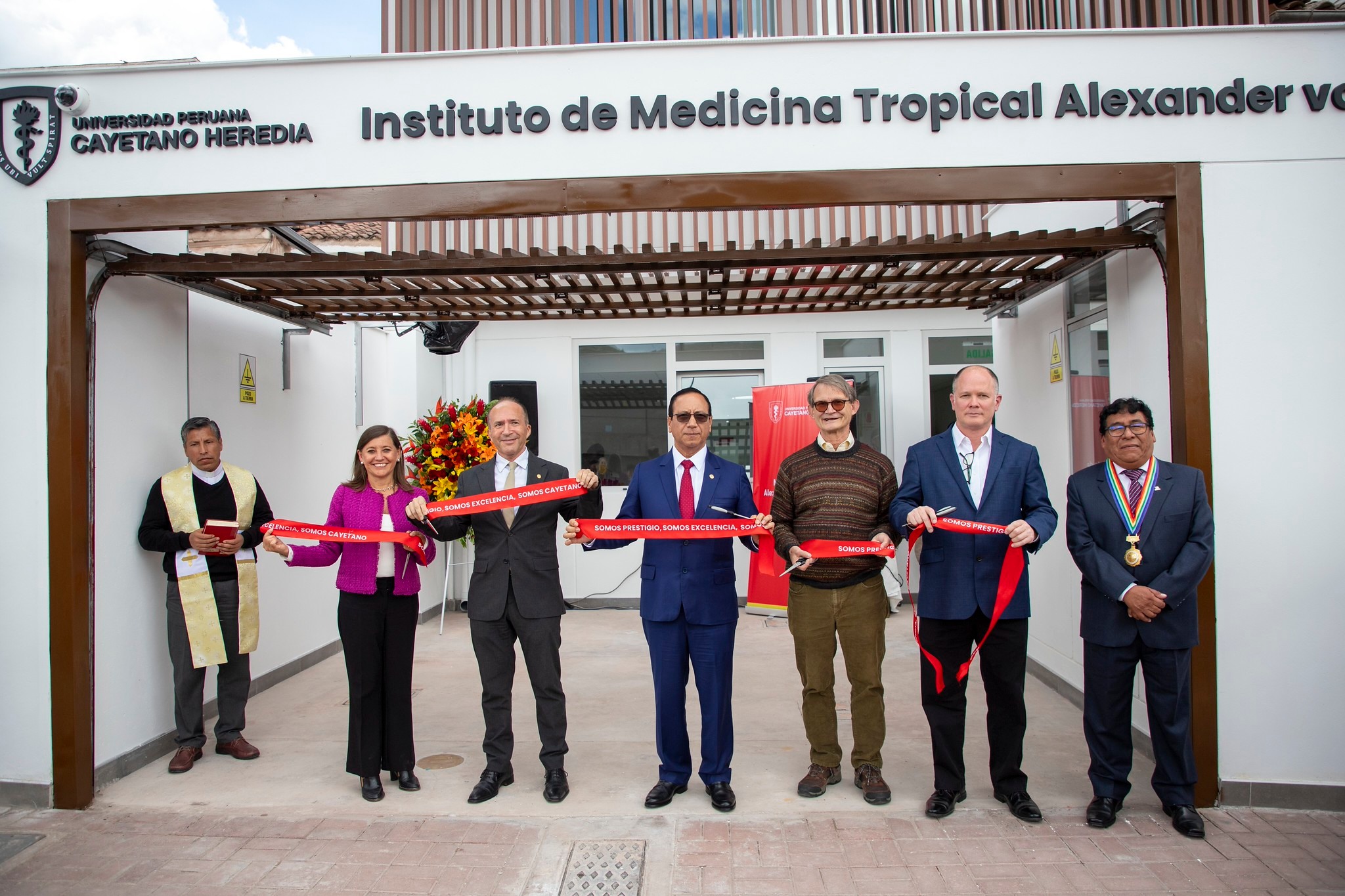 Cayetano Heredia Inaugura en Cusco Nueva Sede del Instituto de Medicina Tropical Alexander von Humboldt en Colaboraci&oacute;n Con La University Of Texas Medical Branch