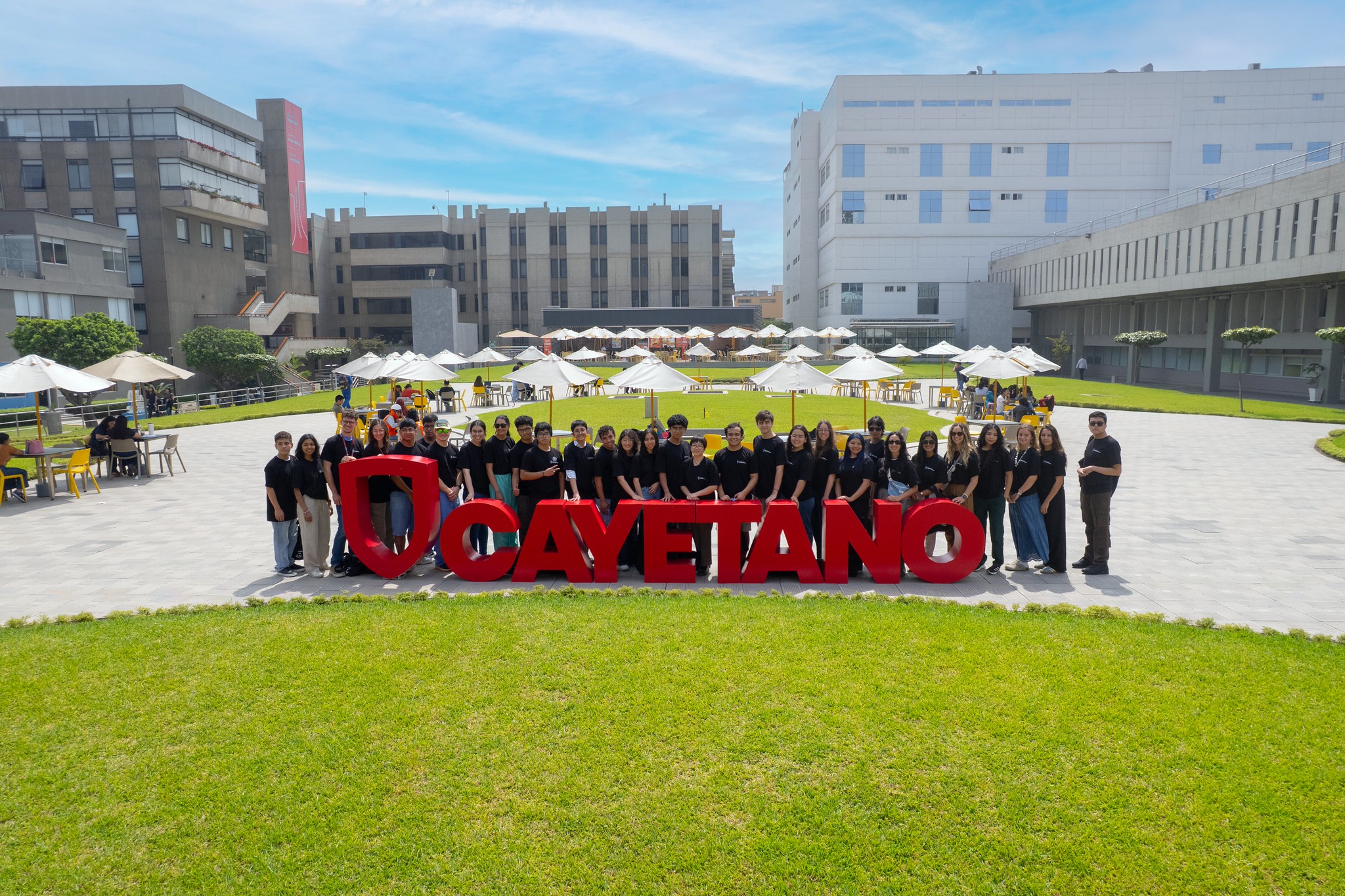 Cayetano Heredia da la bienvenida a estudiantes internacionales del “Incoming 2026-I”