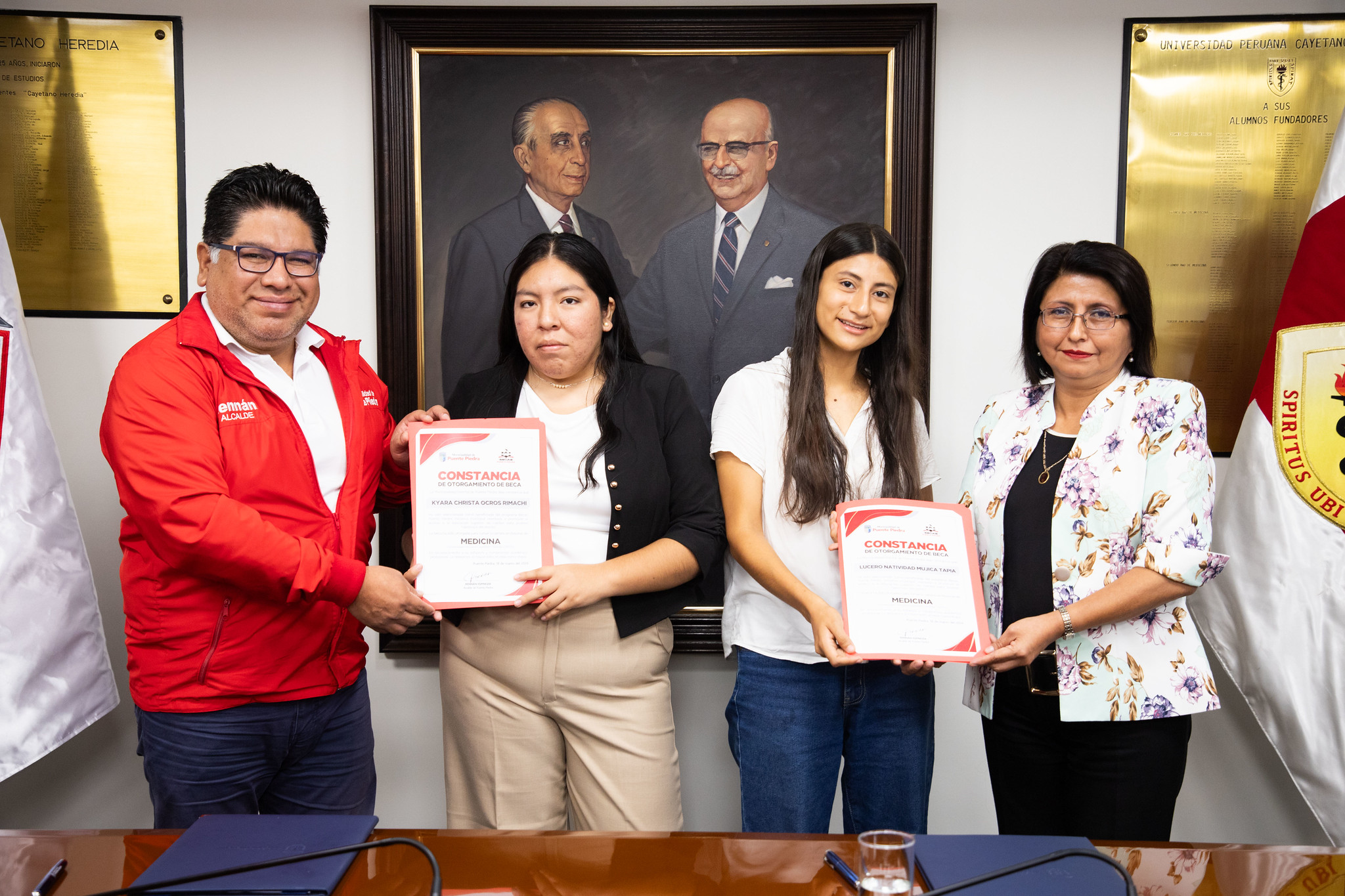 Dos j&oacute;venes de Puente Piedra estudiar&aacute;n Medicina en Cayetano Heredia gracias a becas integrales