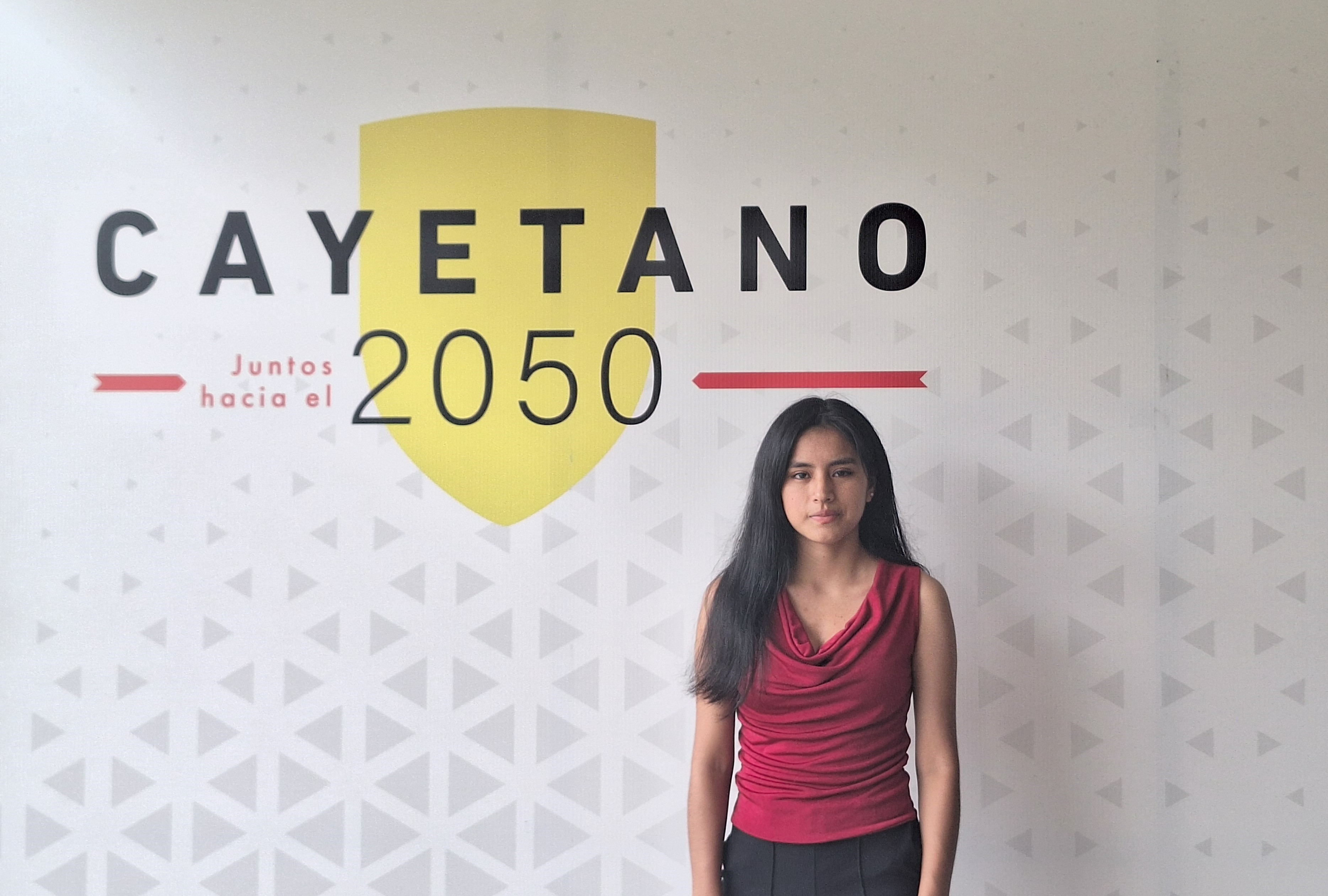 Voz universitaria | Leily Llanos: &laquo;&iquest;Qui&eacute;n protege nuestra identidad digital?&raquo;