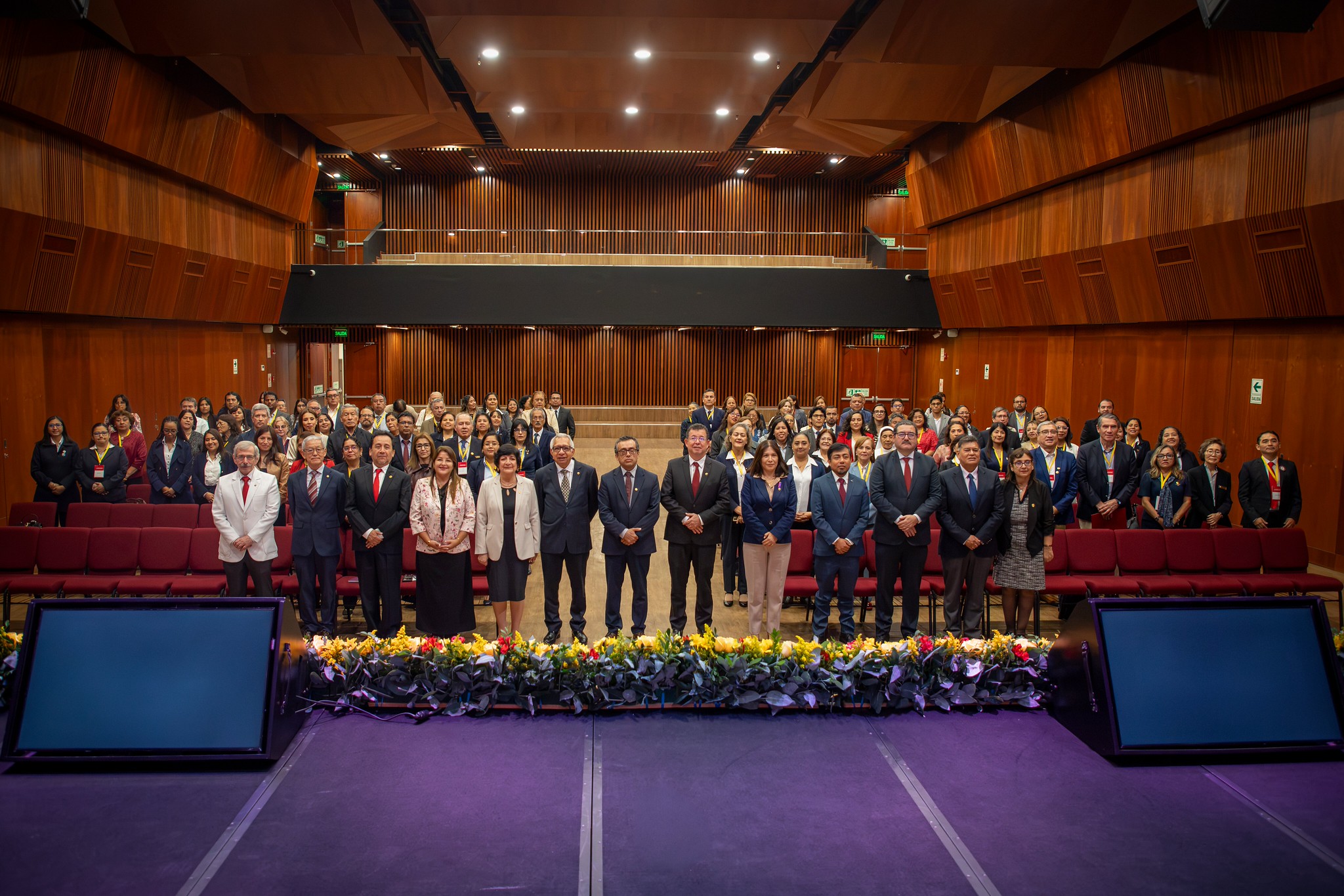 Cayetano Heredia reconoce a los colegios que impulsan la excelencia académica en el país